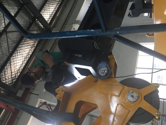 KR60A περιστροφική συσσωρεύοντας μηχανή διατρήσεων πυρήνων εγκαταστάσεων γεώτρησης συγκεκριμένη/τρυπώντας μηχανή 65 KN σηράγγων