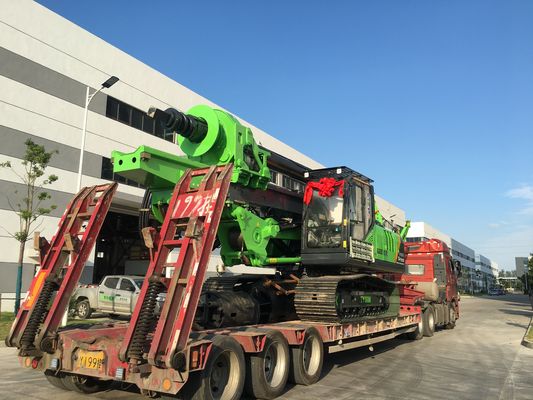 KR125A υδραυλική συσσωρεύοντας μέγιστη τρυπώντας με τρυπάνι διάμετρος 1300MM μέγιστο βάθος 54M διάτρυση 125kM.n αντιολισθητικών αλυσίδων μηχανών διάτρυσης