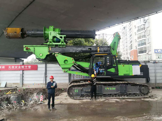 Χαμηλή μέγιστη τρυπώντας με τρυπάνι διάμετρος 2000mm μέγιστο βάθος 35m μηχανών KR300DS εγκαταστάσεων γεώτρησης διατρήσεων ελεύθερων υψών περιστροφική υδραυλική συσσωρεύοντας διάτρυσης