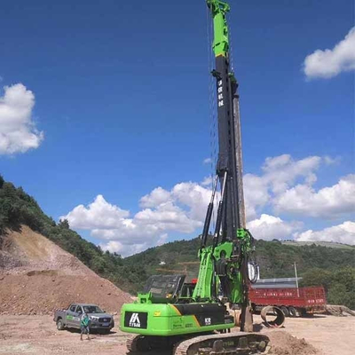 Μέση περιστροφική μηχανή βράχου εγκαταστάσεων γεώτρησης για προσαρμοσμένο το κατασκευή προϊόν Tysim που συσσωρεύει την εγκατάσταση γεώτρησης Kr300e