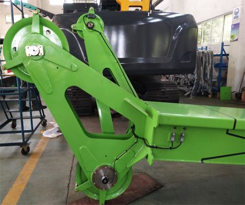 XR220D περιστροφική συσκευή συσσώρευσης με 3507 mm ύψος μεταφοράς 6-30 στροφές ανά λεπτό ταχύτητα περιστροφής και 200 KN δύναμη πλήθους για τρύπαση θεμελιώδους